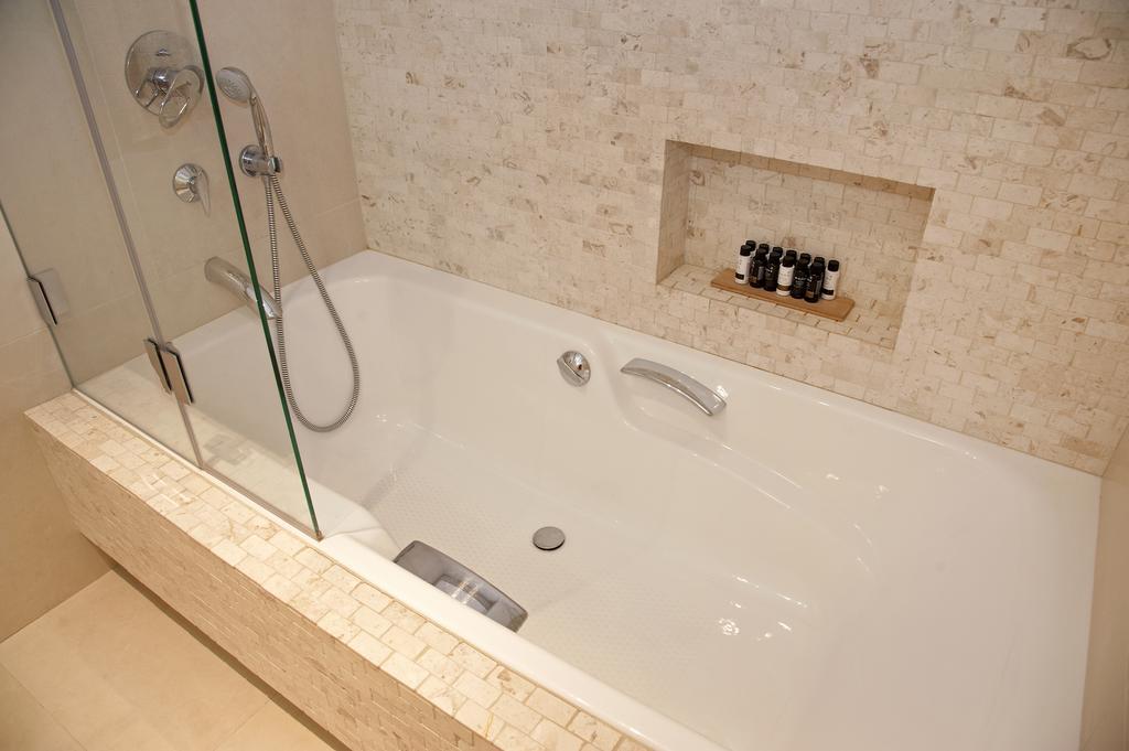 Unique Acropolis View Apartment Athens Ngoại thất bức ảnh